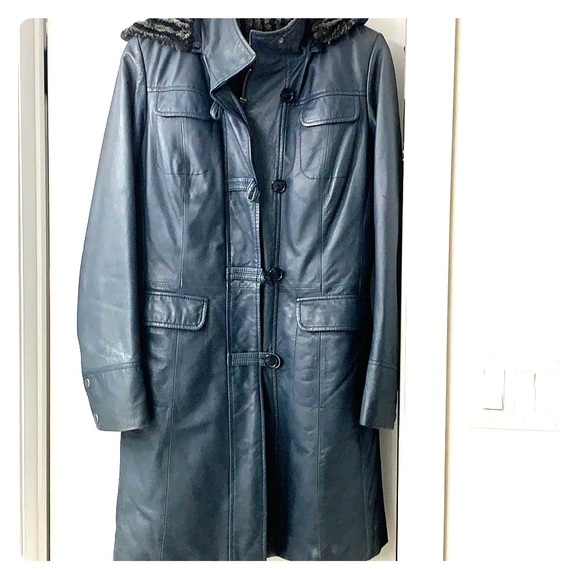 Danier Jackets & Blazers - Danier 3/4 length leather  jacket